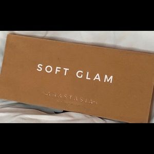 Anastasia Beverly Hills Soft Glam eye palette.